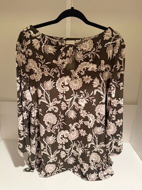 Chico's Brown and White Paisley Floral Blouse